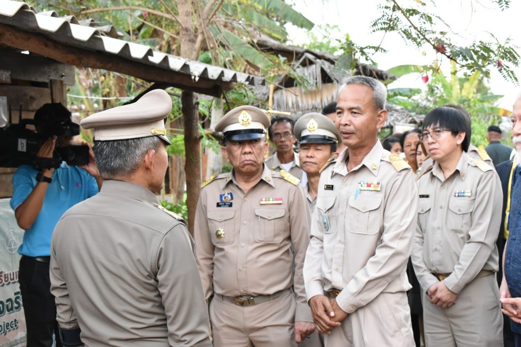 สถาบันเทคโนโลยีปทุมวันร่วมต้อนรับองคมนตรี ณ โรงเรียนศรีสวัสดิ์พิทยาคม กาญจนบุรี