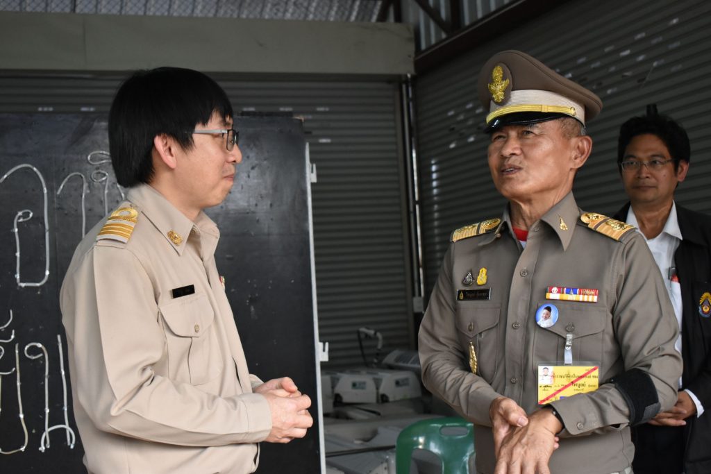 สถาบันเทคโนโลยีปทุมวันร่วมต้อนรับองคมนตรี ณ โรงเรียนศรีสวัสดิ์พิทยาคม กาญจนบุรี