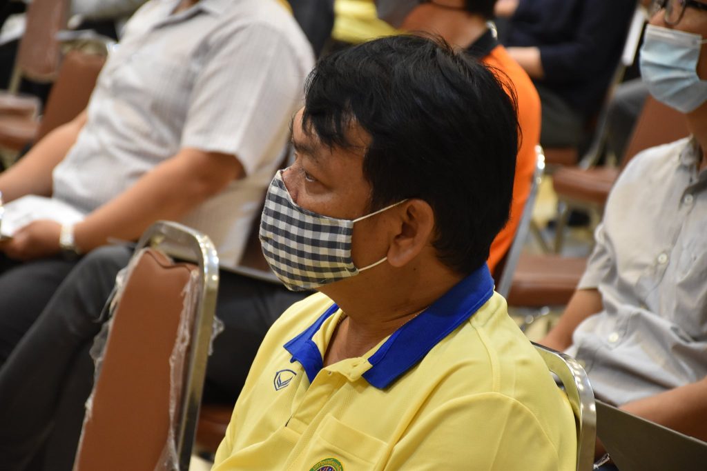 นายกสภาสถาบันฯและอธิการบดี พบสายวิชาการ