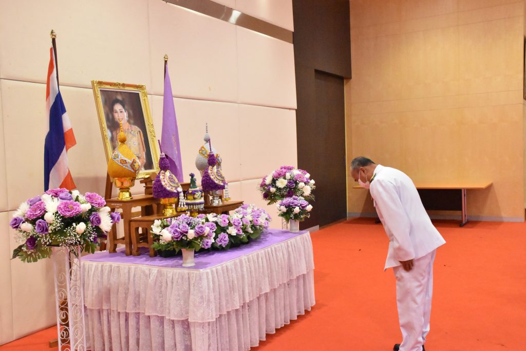 สถาบันเทคโนโลยีปทุมวัน จัดพิธีลงนามถวายพระพร สมเด็จพระนางเจ้าฯ พระบรมราชินี