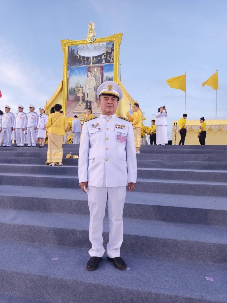 สทป.รวมพิธีเจริญพระพุทธมนต์ ณ สนามหลวง เนื่องในโอกาสวันเฉลิมพระชนมพรรษา พระบาทสมเด็จพระเจ้าอยู่หัว