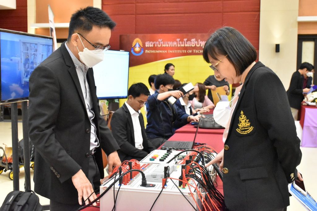 สทป.จัดพิธีลงนามจัดแข่งขันการควบคุมหุ่นยนต์เทคโนโลยีอุตสาหกรรม 4.0 ร่วมกับสถาบันเทคโนโลยีชั้นนำของไทย