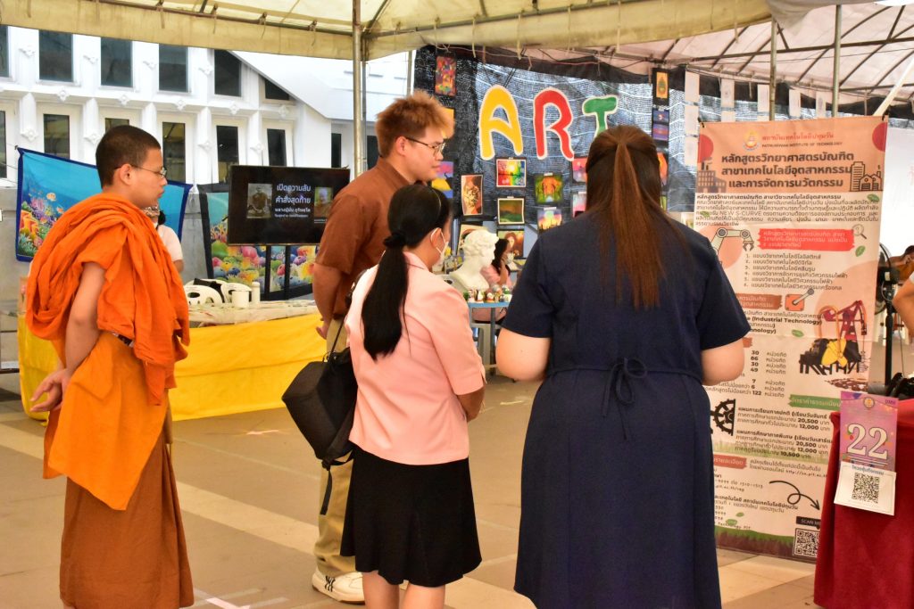 คณะวิทยาศาสตร์ฯ เข้าร่วมงานวันสถาปนาครบรอบ 29 ปีโรงเรียนพระปริยัติธรรมวัดธรรมมงคล