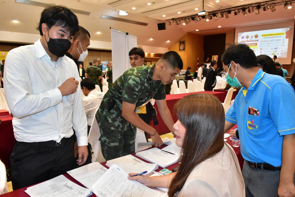 ศ.ดร.ศุภชัย ปทุมนากุล รองปลัดอว. เป็นประธานเปิดงานปทุมวันโมเดล “มีงานทำ มีรายได้ มีวุฒิ มีอนาคต”