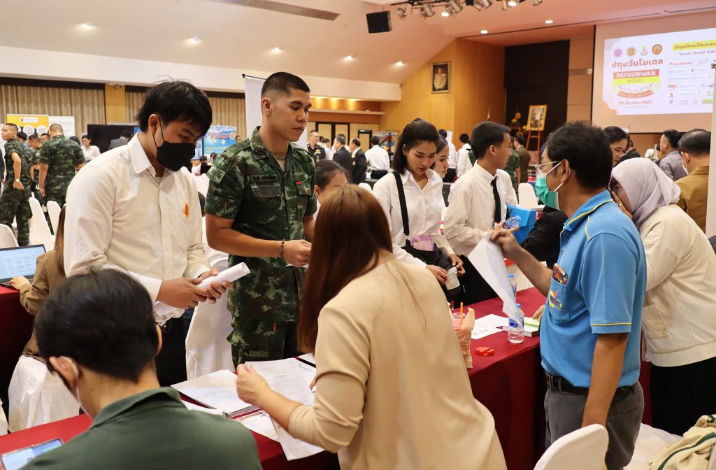 ศ.ดร.ศุภชัย ปทุมนากุล รองปลัดอว. เป็นประธานเปิดงานปทุมวันโมเดล “มีงานทำ มีรายได้ มีวุฒิ มีอนาคต”