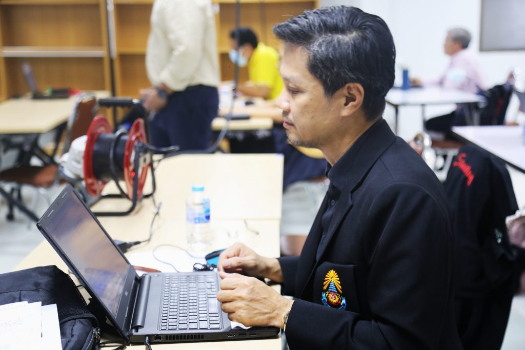 วศ.จัดอบรมการประยุกต์ใช้ IA ยกระดับการเขียนผลงานทางวิชาการ และการเขียนหนังสือวิชาการโดยใช้ ChatGPT