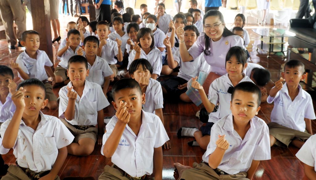 วท.ร่วมคณะองคมนตรี ตรวจเยี่ยมโรงเรียนในพื้นที่อุบลฯและอำนาจเจริญ