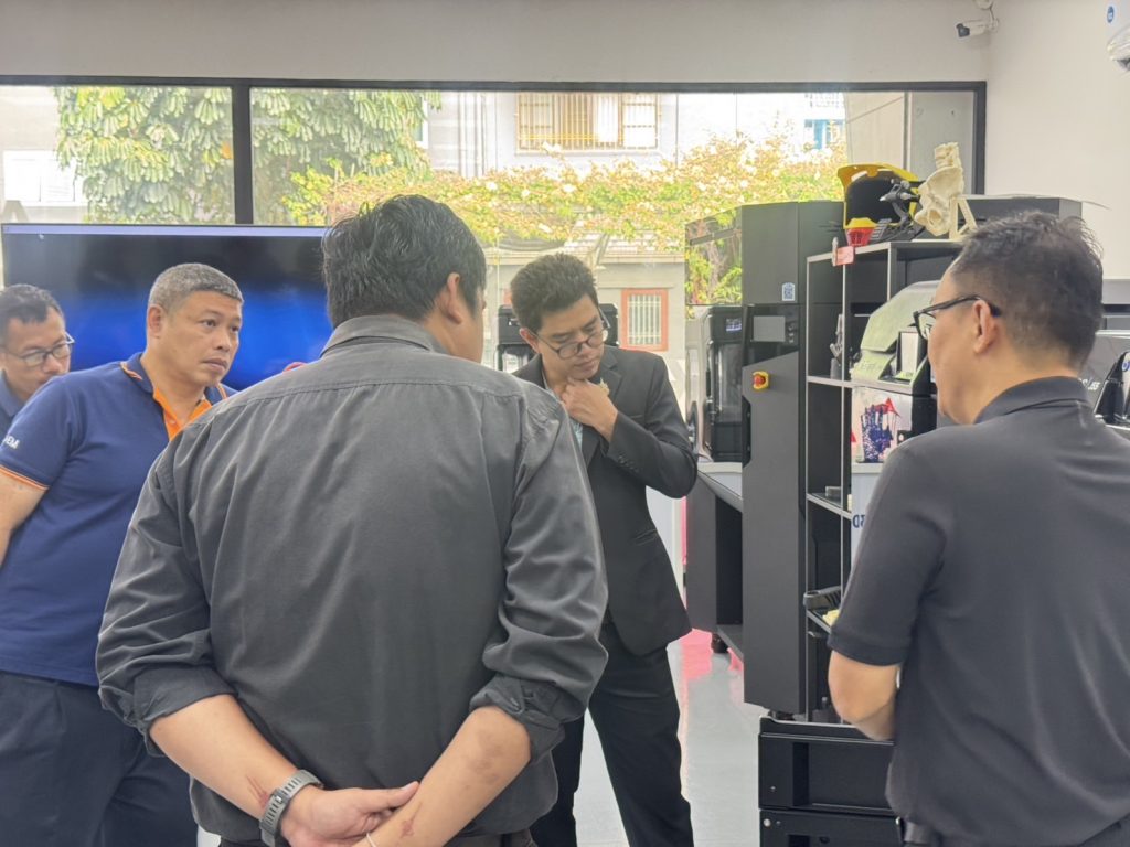 สำนักวิจัยและบริการวิชาการ สถาบันเทคโนโลยีปทุมวัน จัดอบรมเชิงปฏิบัติการการสร้างชิ้นงานต้นแบบด้วย 3D Printing