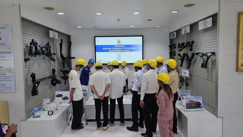 สทป.นำนักศึกษาแลกเปลี่ยนญี่ปุ่นศึกษาดูงานสถานประกอบการใน จ.อยุธยา