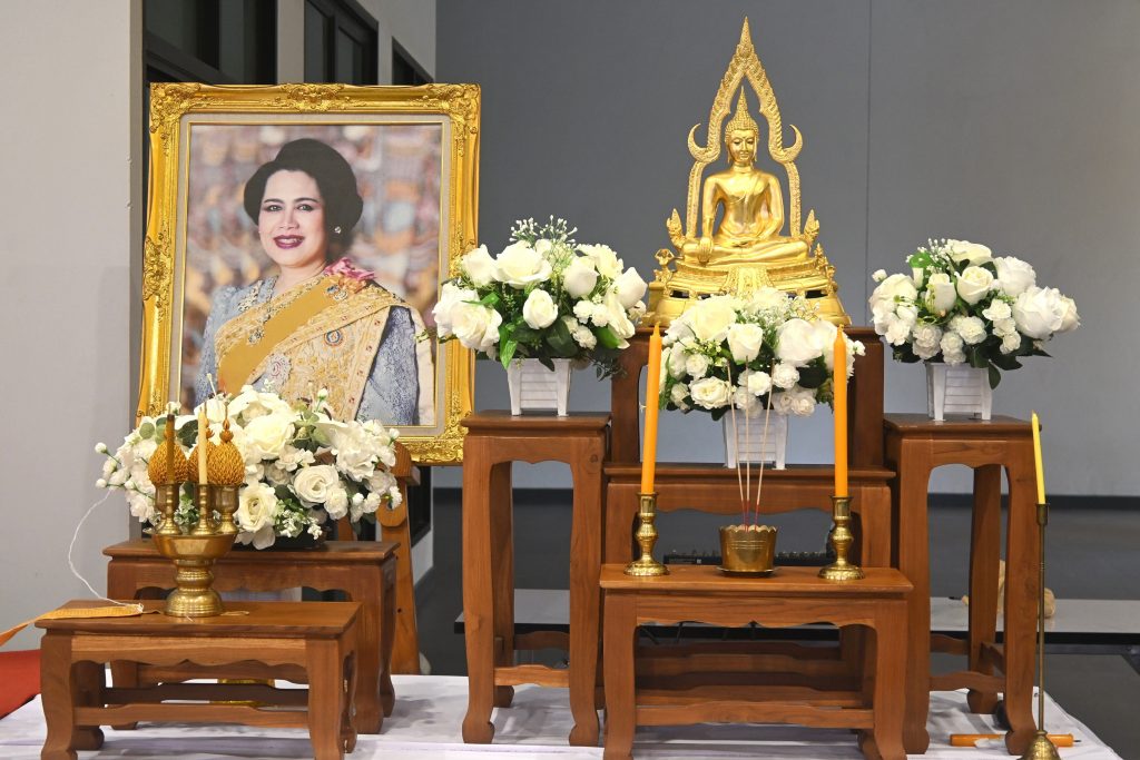 สทป. จัดพิธีน้อมรำลึกในพระมหากรุณาธิคุณหาที่สุดมิได้ ถวายเป็นพระราชกุศล สมเด็จพระนางเจ้าสิริกิติ์ พระบรมราชินีนาถ พระบรมราชชนนีพันปีหลวง เสด็จสู่สวรรคาลัย