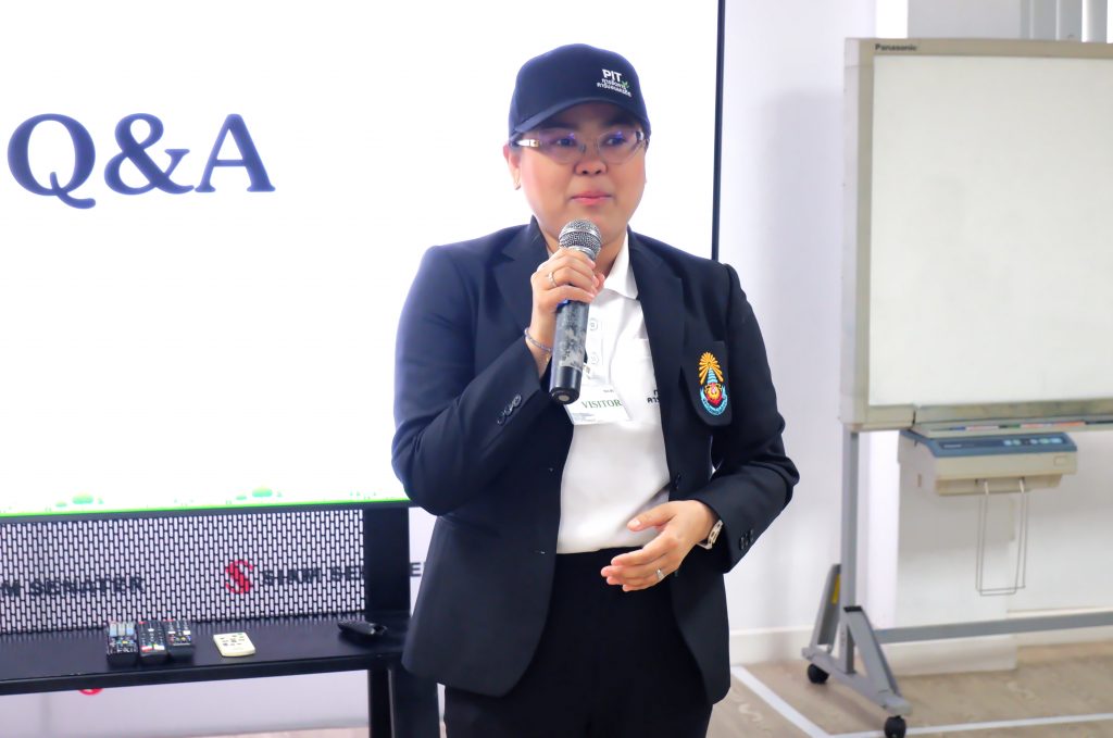 วท.สทป. นำผู้เข้าอบรมหลักสูตร “การจัดการคาร์บอนเครดิตในสถานประกอบการ” ศึกษาดูงาน ณ บริษัท สยามซีเนเตอร์ จำกัด