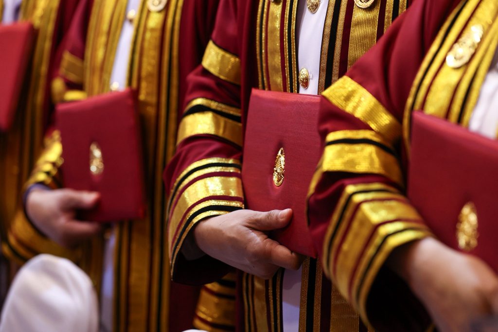 พิธีพระราชทานปริญญาบัตรแก่ผู้สำเร็จการศึกษาจากสถาบันเทคโนโลยีปทุมวัน ประจำปีการศึกษา 2565 - 2567