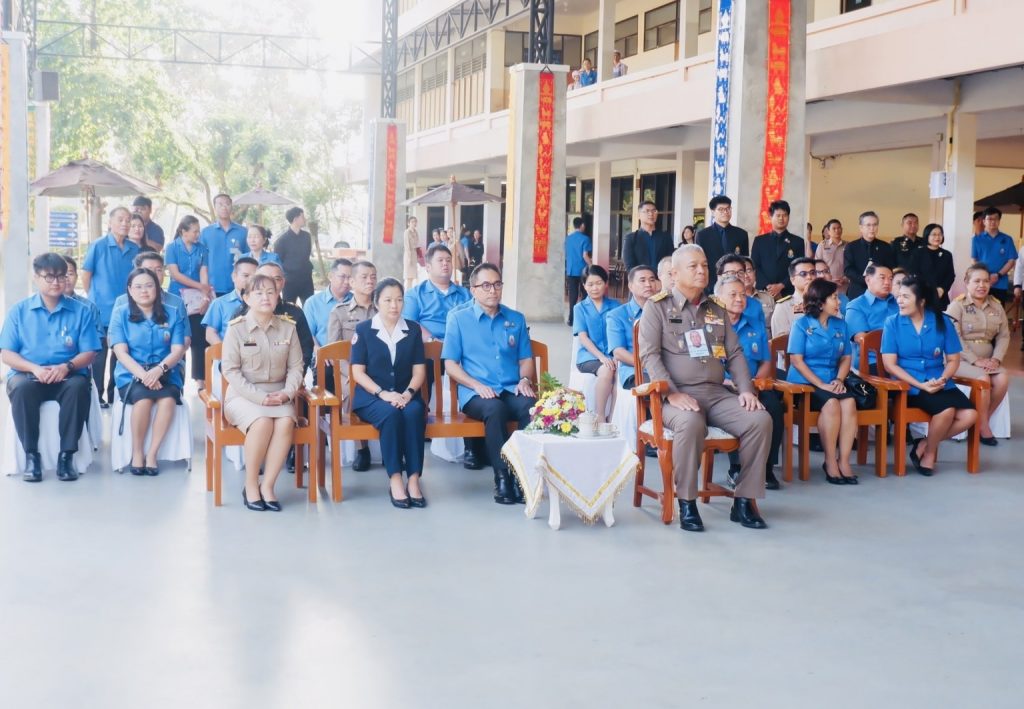วท.สทป. ร่วมคณะองคมนตรี ตรวจเยี่ยมโรงเรียนราชประชานุเคราะห์และโรงเรียนที่มูลนิธิให้การสนับสนุน ในพื้นที่จังหวัดลำพูน และ จังหวัดเชียงใหม่