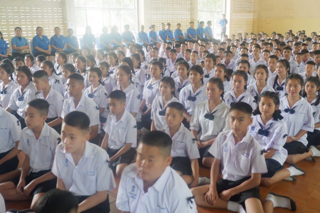 วท.สทป. ร่วมคณะองคมนตรี ตรวจเยี่ยมโรงเรียนราชประชานุเคราะห์และโรงเรียนที่มูลนิธิให้การสนับสนุน ในพื้นที่จังหวัดลำพูน และ จังหวัดเชียงใหม่