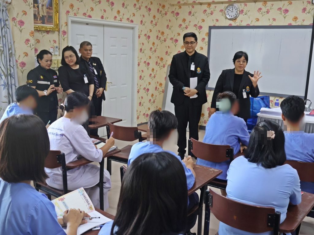 คณะวิทยาศาสตร์และเทคโนโลยี สถาบันเทคโนโลยีปทุมวันร่วมกับกรมราชทัณฑ์ เปิดโครงการ “ปันความรู้สู่ผู้ต้องขังหญิง”