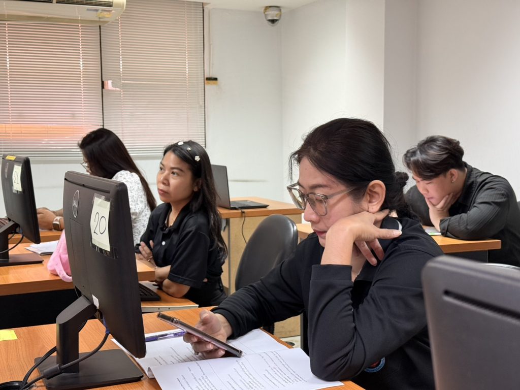 ศูนย์ภาษาและคอมพิวเตอร์ จัดอบรม AI Productivity Masterclass นำปัญญาประดิษฐ์ต่อยอดในการปฏิบัติงาน