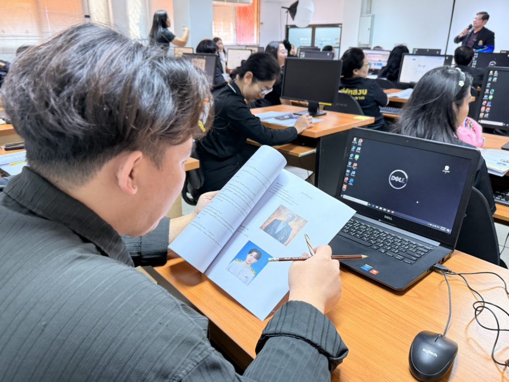 ศูนย์ภาษาและคอมพิวเตอร์ จัดอบรม AI Productivity Masterclass นำปัญญาประดิษฐ์ต่อยอดในการปฏิบัติงาน