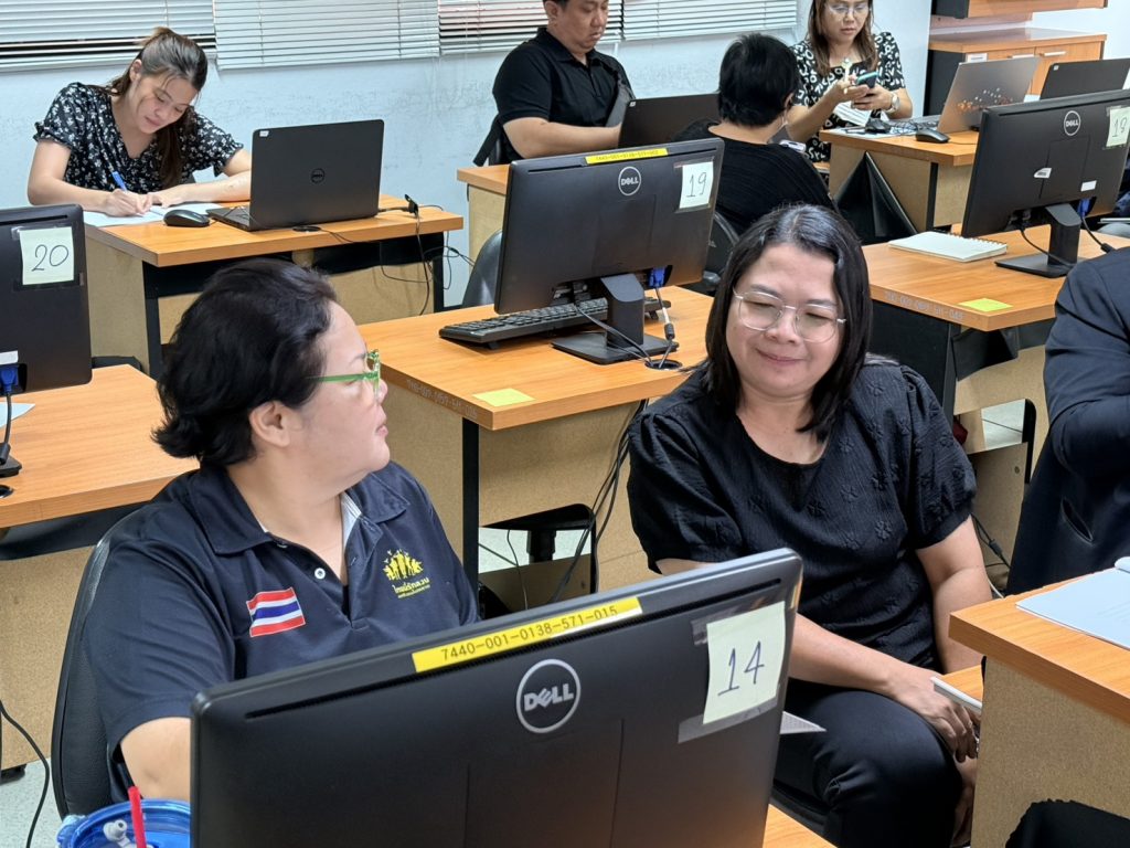 ศูนย์ภาษาและคอมพิวเตอร์ จัดอบรม AI Productivity Masterclass นำปัญญาประดิษฐ์ต่อยอดในการปฏิบัติงาน