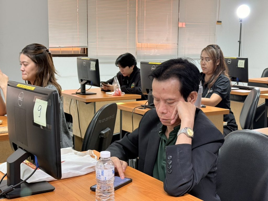 ศูนย์ภาษาและคอมพิวเตอร์ จัดอบรม “NextGen Creative Bootcamp” เสริมทักษะการสร้างสื่อดิจิทัลด้วย CapCut x AI