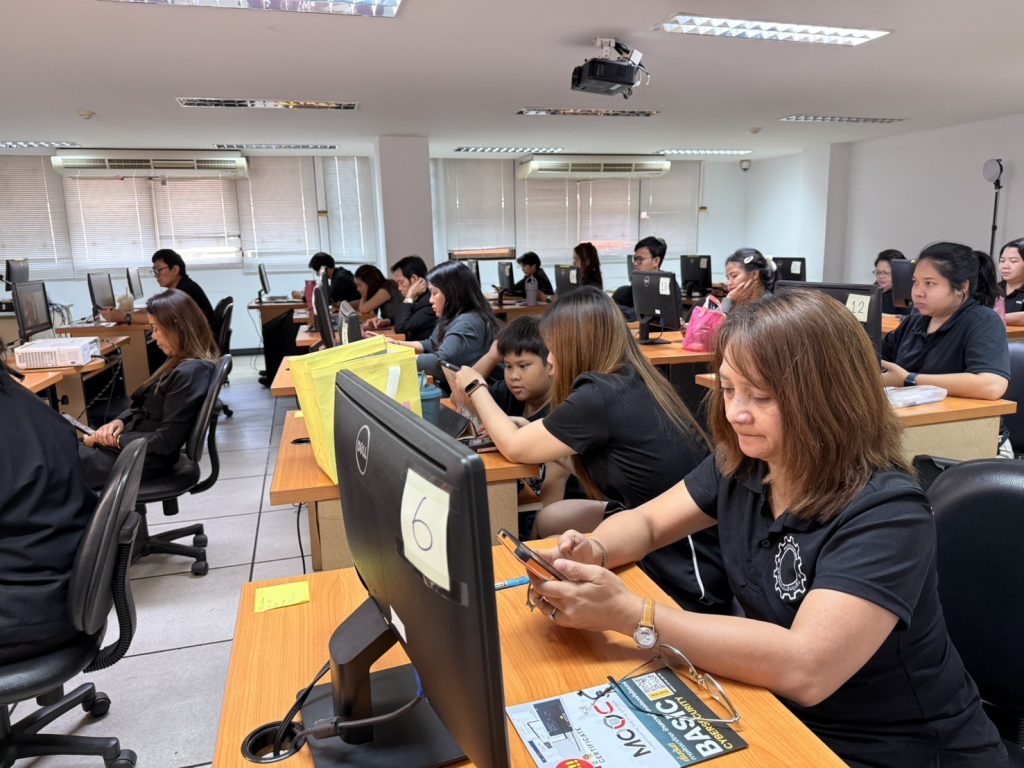 ศูนย์ภาษาและคอมพิวเตอร์ จัดอบรม “NextGen Creative Bootcamp” เสริมทักษะการสร้างสื่อดิจิทัลด้วย CapCut x AI