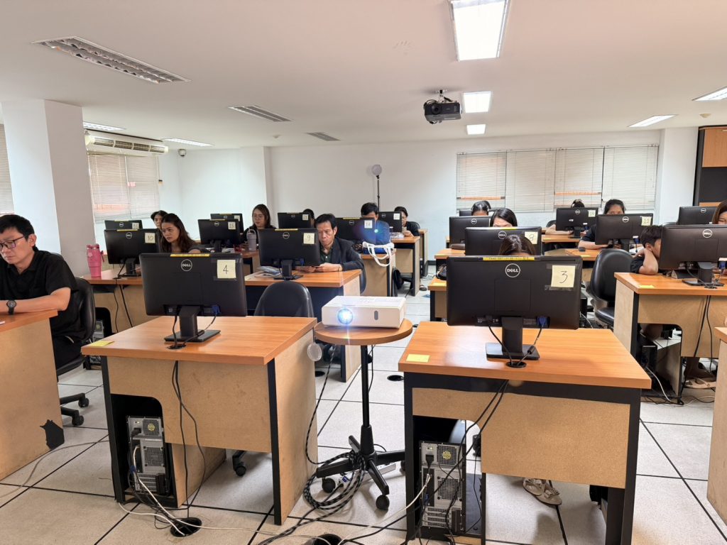 ศูนย์ภาษาและคอมพิวเตอร์ จัดอบรม “NextGen Creative Bootcamp” เสริมทักษะการสร้างสื่อดิจิทัลด้วย CapCut x AI