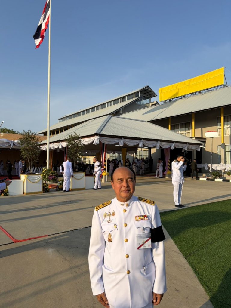 พระบาทสมเด็จพระเจ้าอยู่หัว และ สมเด็จพระนางเจ้า ฯ พระบรมราชินี เสด็จฯ ทรงเปิดอาคารมูลนิธิพระดาบส สืบสานพระราชปณิธานด้านการศึกษา