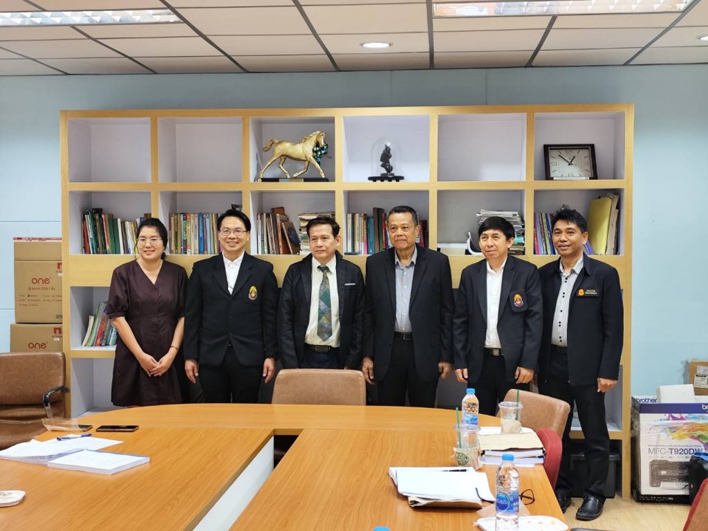 นักศึกษาบัณฑิตศึกษา สาขาเทคโนโลยีการผลิตขั้นสูง  ระดับปริญญาโทและปริญญาเอก  ผ่านการสอบป้องกันวิทยานิพนธ์  จำนวน 2 ราย