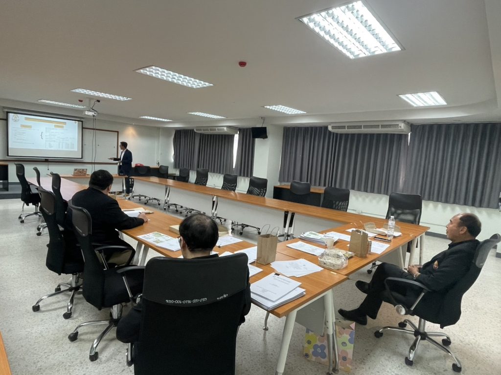 นักศึกษาบัณฑิตศึกษา สาขาวิชาวิศวกรรมไฟฟ้า ผ่านการประเมินสอบป้องกันวิทยานิพนธ์และการค้นคว้าอิสระ จำนวน 4 ราย