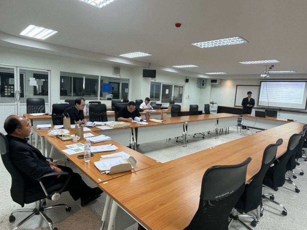 นักศึกษาบัณฑิตศึกษา สาขาวิชาวิศวกรรมไฟฟ้า ผ่านการประเมินสอบป้องกันวิทยานิพนธ์และการค้นคว้าอิสระ จำนวน 4 ราย