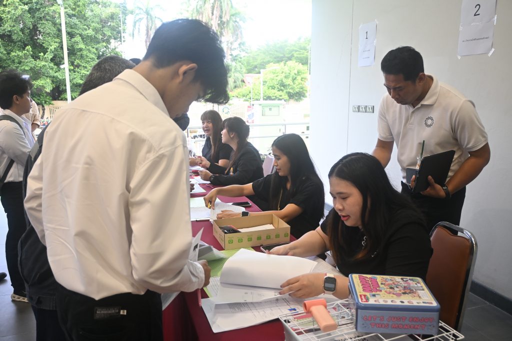 สทป. จัดปฐมนิเทศและประชุมผู้ปกครอง นศ.ใหม่ 2569 ระดับ ป.ตรี และ ปวส. ภาคปกติ "มุ่งเสริมสร้างวินัยและความผูกพันสู่ความสำเร็จ"