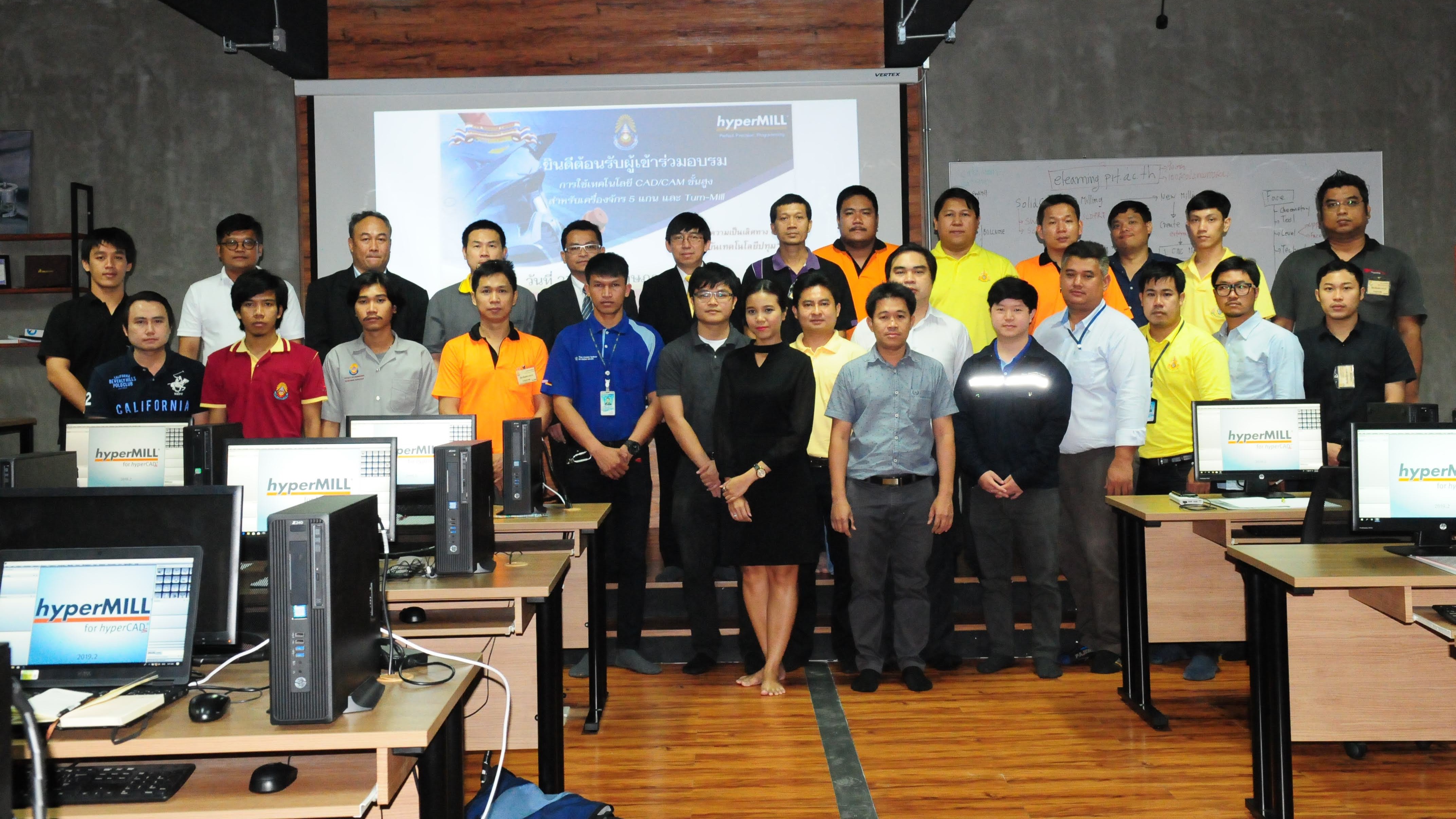 อบรมการใช้เทคโนโลยี CAD/CAM ขั้นสูง สำหรับเครื่องจักร 5 แกน และ Turn-Mill