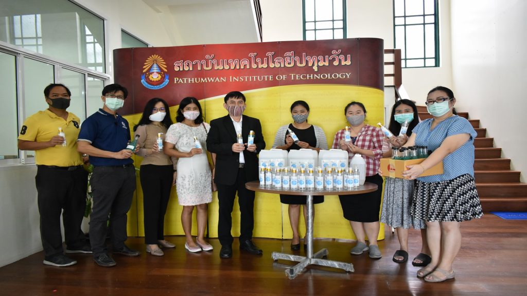 วิศวะเคมี ส่งมอบแอลกอฮอล์เจลให้สถาบันฯ
