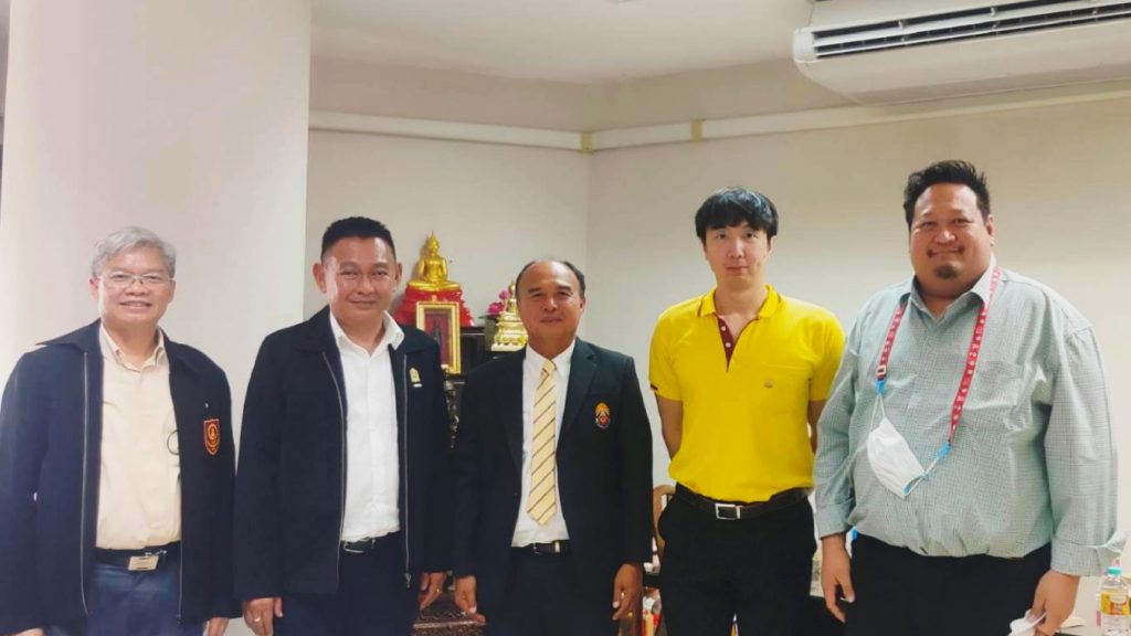 อธิการบดี เข้าพบเลขาธิการ กศน.