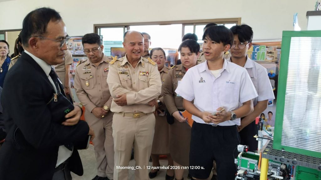 พลเอก ไพบูลย์ คุ้มฉายา องคมนตรี ให้เกียรติเป็นประธานพิธีปิดงาน “เปิดโลกวิศวกรรมและนวัตกรรม ครั้งที่ 2” สทป. โชว์ศักยภาพนวัตกรรมเยาวชน ชิงถ้วยรางวัลเกียรติยศ ณ ศูนย์การเรียนกาญจนบุรี